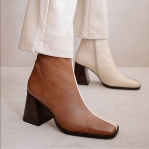 Alohas south bicolor boots camel and beige size 36 EU